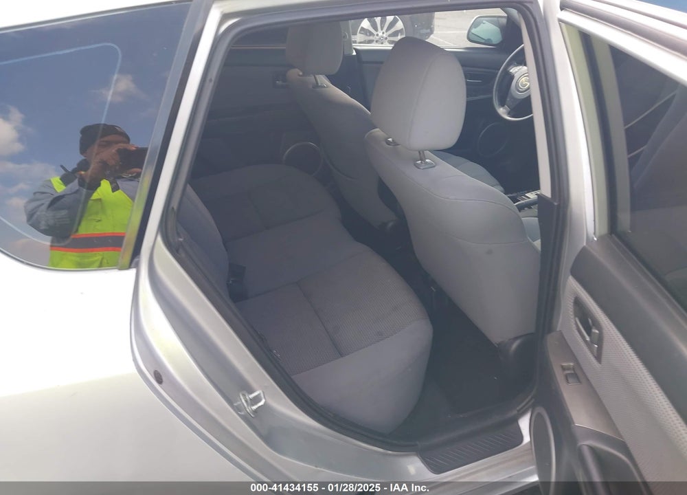 2007 MAZDA MAZDA3 VIN: JM1BK144671653040
