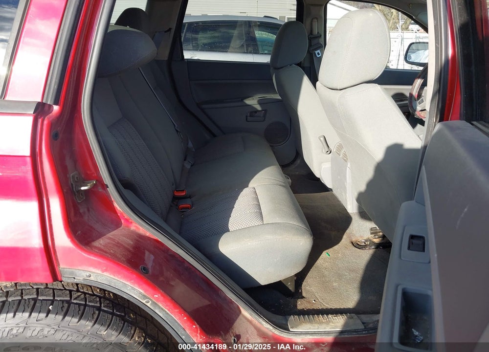 2005 JEEP GRAND CHEROKEE LAREDO VIN: 1J4HR48N15C530381