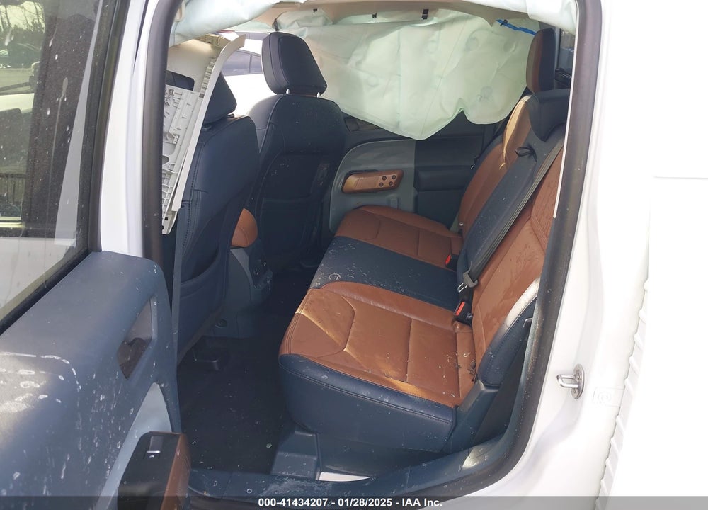 2024 FORD MAVERICK VIN: 3FTTW8M36RRA99306