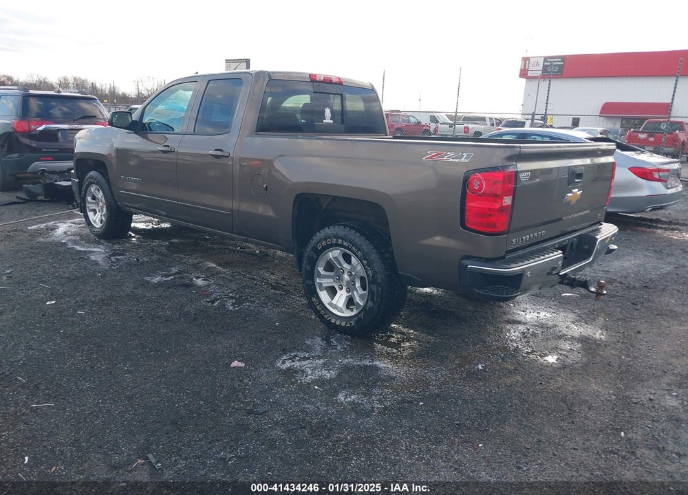 2015 CHEVROLET SILVERADO 1500 VIN: 1GCVKREC2FZ272240