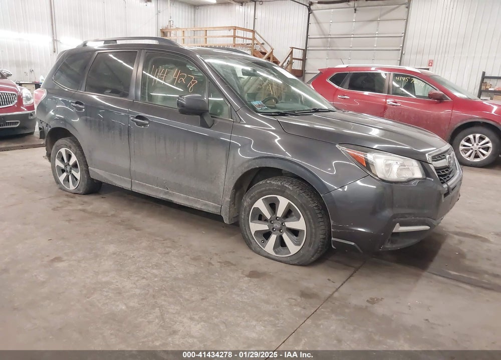 2017 SUBARU FORESTER 2.5I PREMIUM VIN: JF2SJAECXHH577826