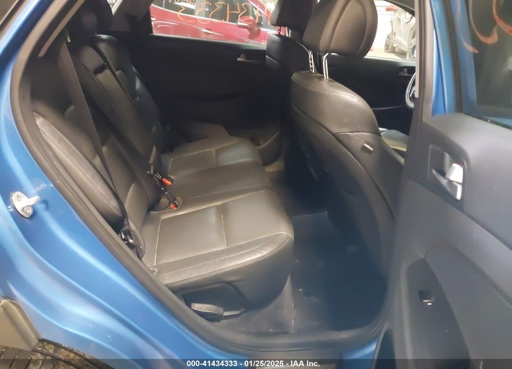 2016 HYUNDAI TUCSON LIMITED VIN: KM8J3CA21GU096507