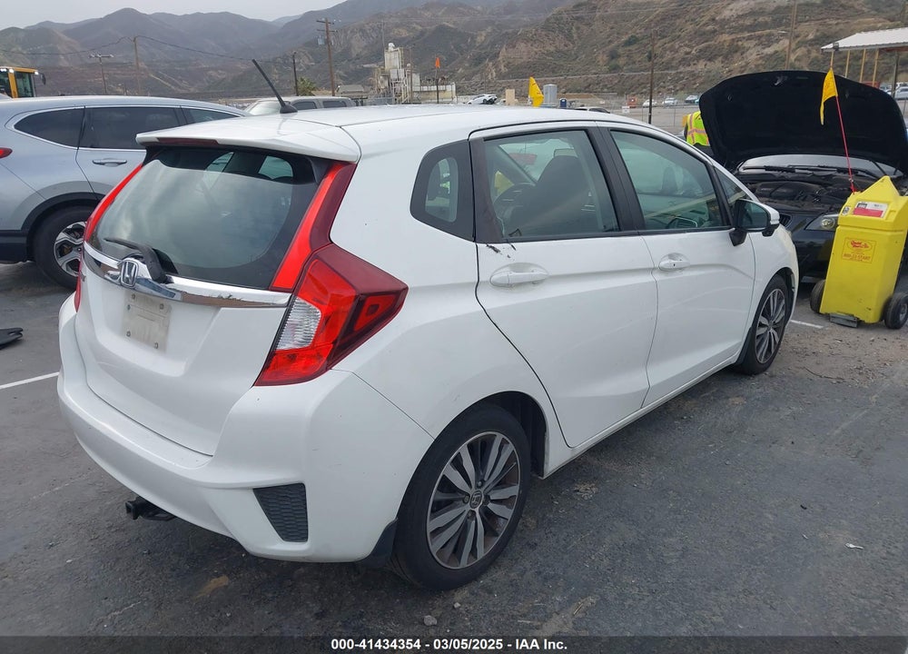 2015 HONDA FIT EX/EX-L VIN: 3HGGK5H81FM729194