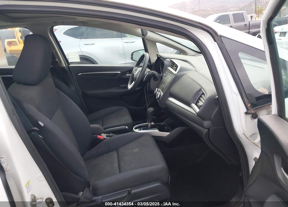 2015 HONDA FIT EX/EX-L VIN: 3HGGK5H81FM729194