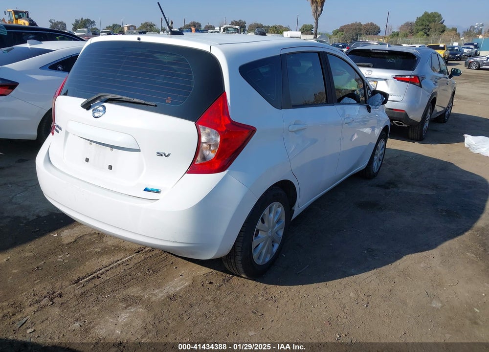 2016 NISSAN VERSA NOTE VIN: 3N1CE2CP1GL403066