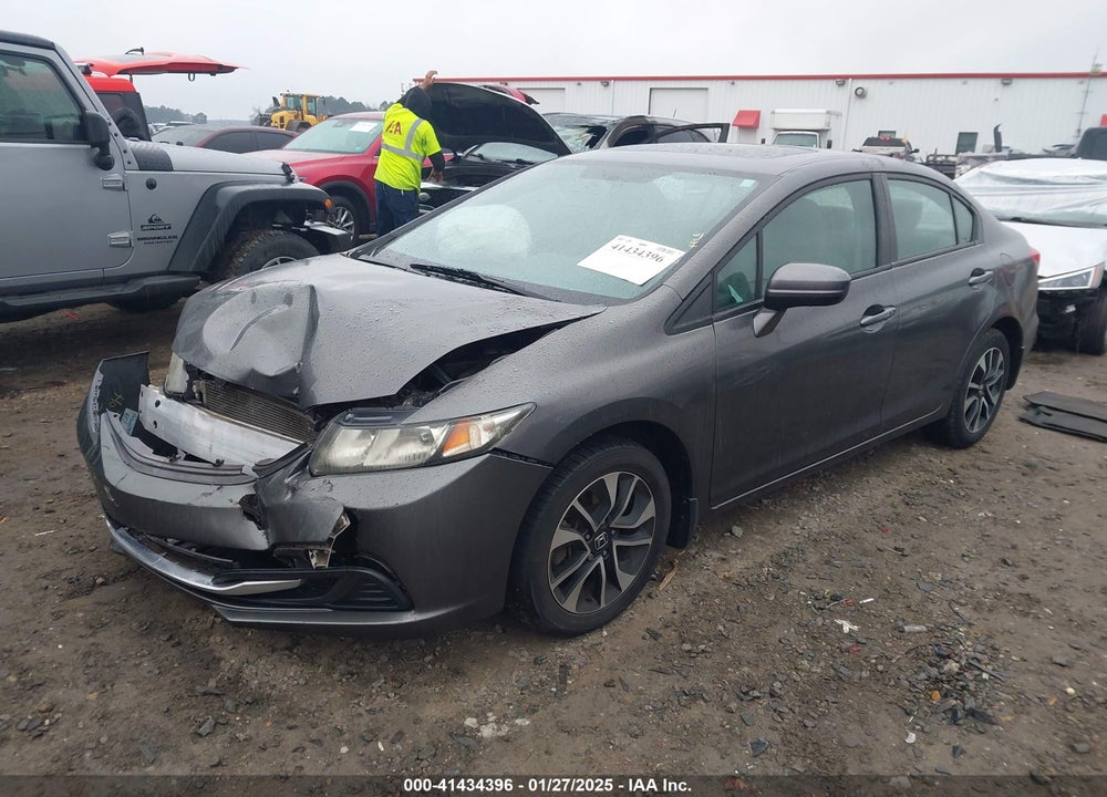 2014 HONDA CIVIC VIN: 19XFB2F83EE046269