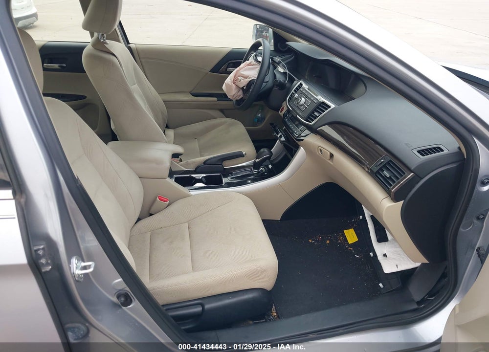 2017 HONDA ACCORD HYBRID VIN: JHMCR6F39HC002054