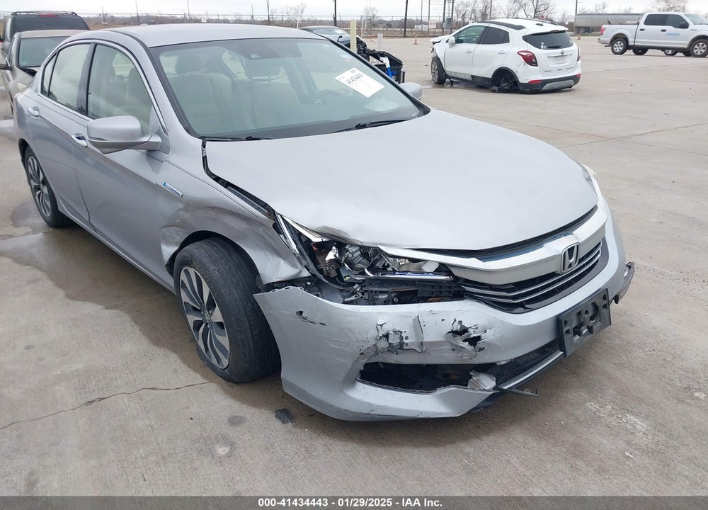 2017 HONDA ACCORD HYBRID VIN: JHMCR6F39HC002054