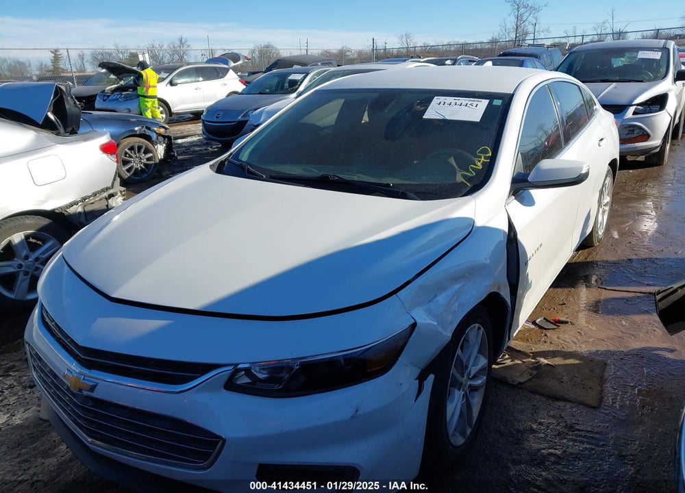 2018 CHEVROLET MALIBU VIN: 1G1ZD5ST3JF247035