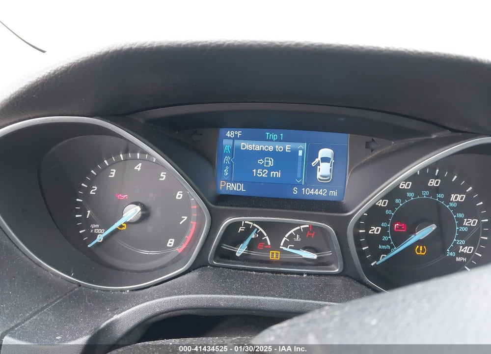 2014 FORD FOCUS VIN: 1FADP3E28EL388213