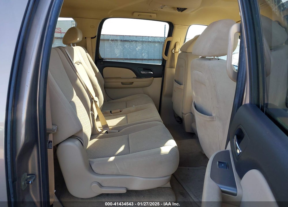 2007 CHEVROLET SUBURBAN 1500 LS VIN: 1GNFK16357R265554