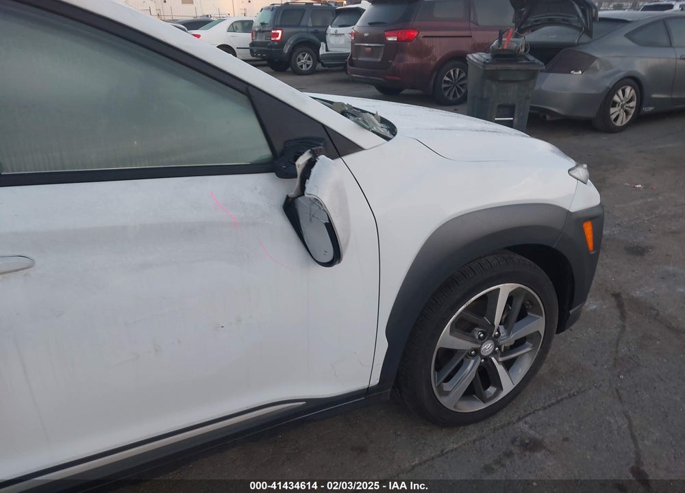 2018 HYUNDAI KONA VIN: KM8K33A52JU146580