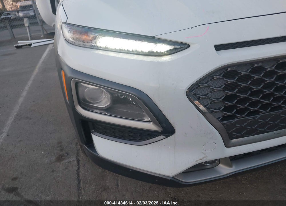 2018 HYUNDAI KONA VIN: KM8K33A52JU146580