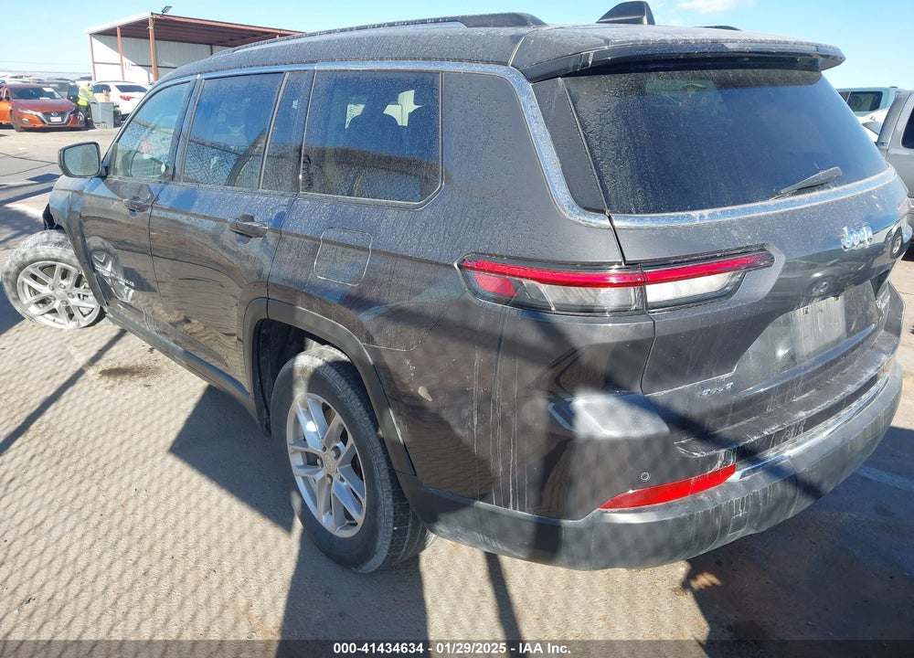 2023 JEEP GRAND CHEROKEE L LAREDO 4X4 VIN: 1C4RJKAG2P8828591