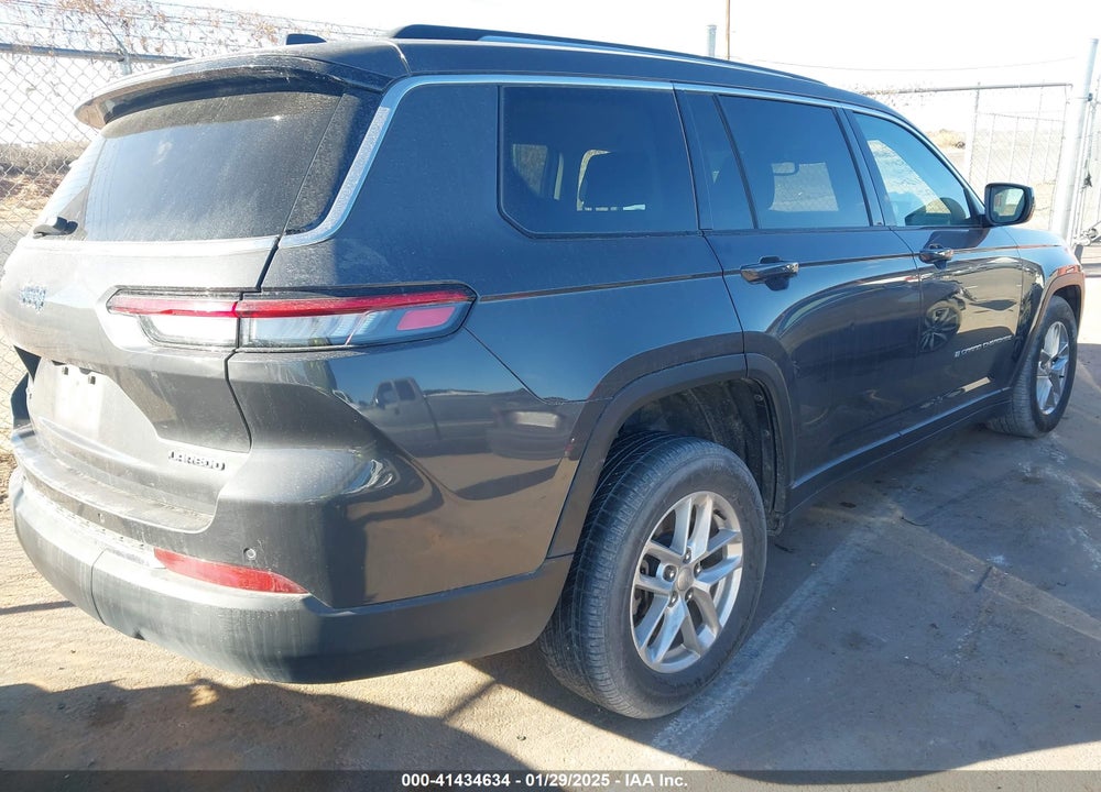 2023 JEEP GRAND CHEROKEE L LAREDO 4X4 VIN: 1C4RJKAG2P8828591