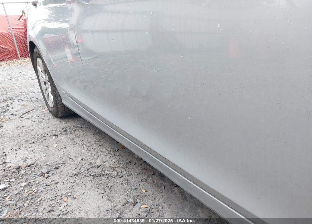 2011 HYUNDAI SONATA VIN: 5NPEB4ACXBH250948