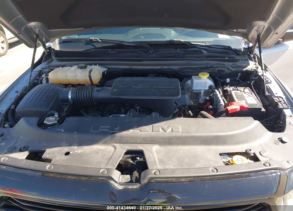 2022 RAM 1500 VIN: 1C6RRFFG5NN327421