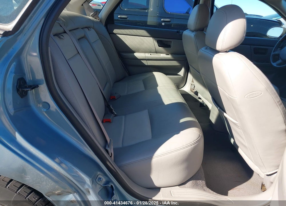 2005 FORD TAURUS SEL VIN: 1FAHP56S25A149635