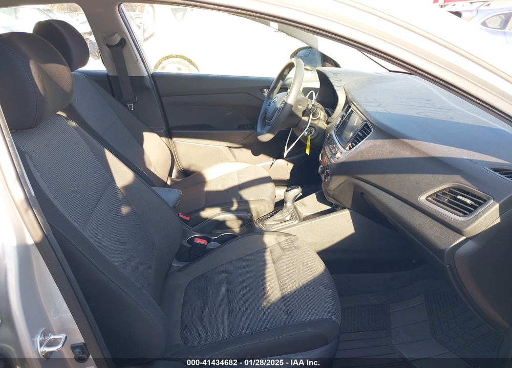 2019 HYUNDAI ACCENT VIN: 3KPC24A37KE039217