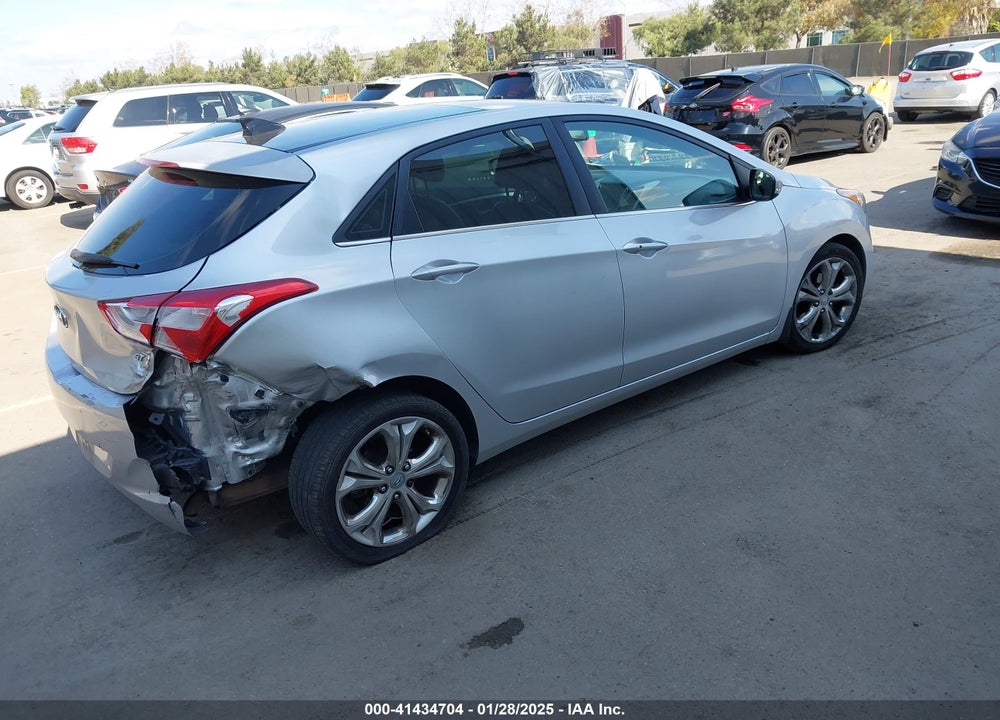 2013 HYUNDAI ELANTRA GT VIN: KMHD35LE7DU122250
