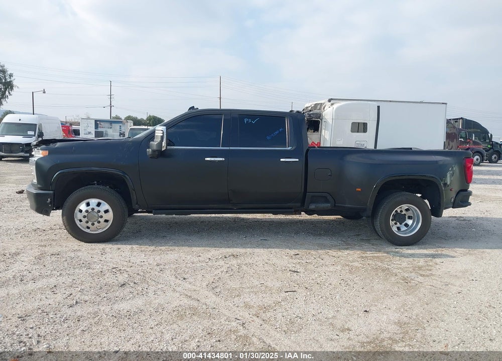 2021 CHEVROLET SILVERADO 3500HD 4WD  LONG BED HIGH COUNTRY VIN: 1GC4YVEY5MF134883