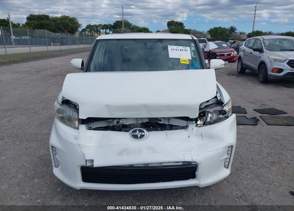 2014 SCION XB VIN: JTLZE4FEXEJ052647