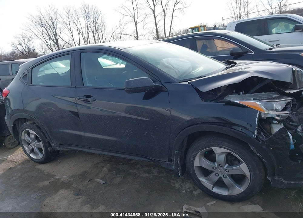 2019 HONDA HR-V LX VIN: 3CZRU6H3XKG707855