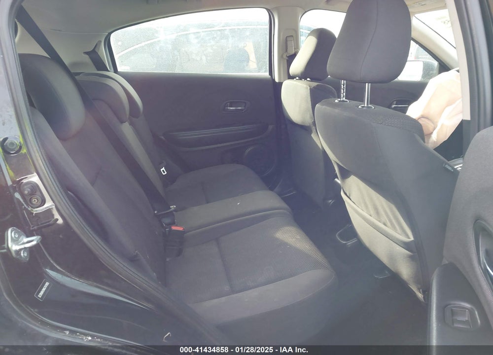 2019 HONDA HR-V LX VIN: 3CZRU6H3XKG707855