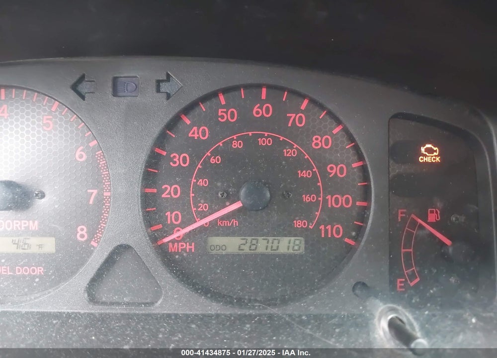 2001 TOYOTA COROLLA S VIN: 2T1BR12E01C421950