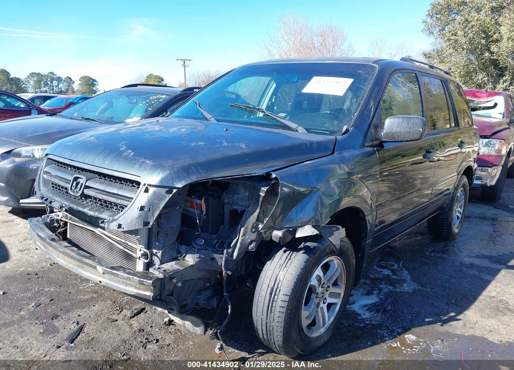 2004 HONDA PILOT EX-L VIN: 2HKYF18584H558629