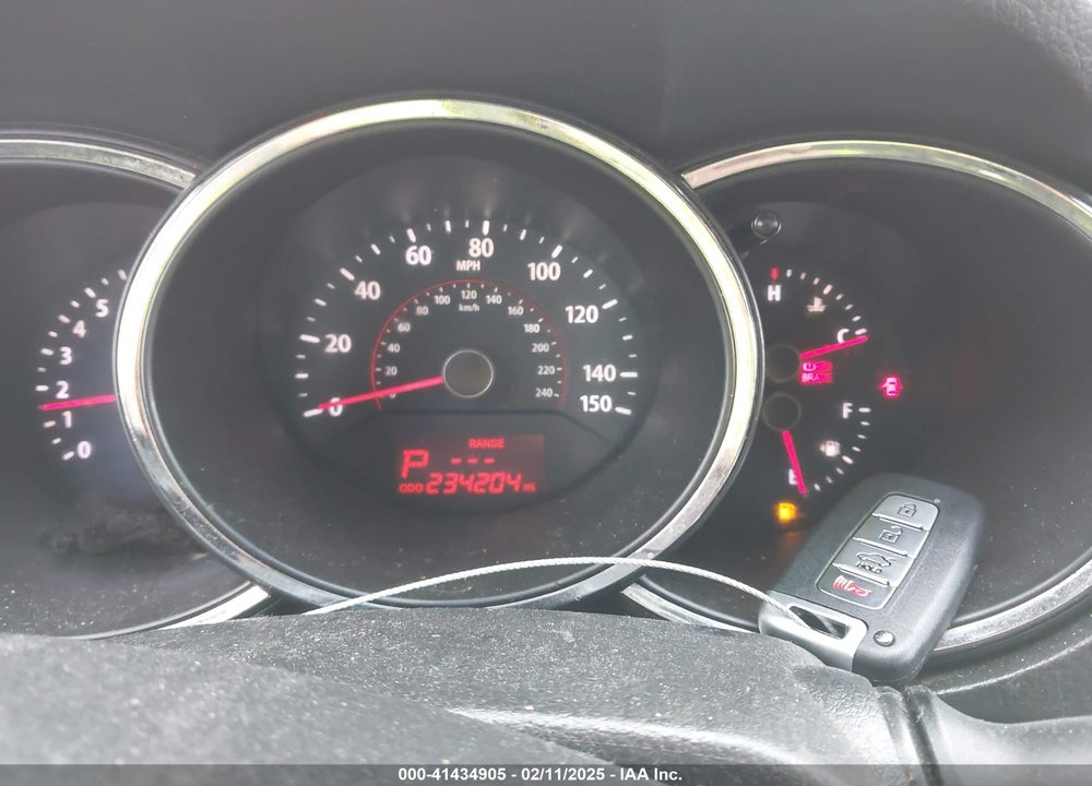2011 KIA SORENTO EX V6 VIN: 5XYKUDA20BG177861
