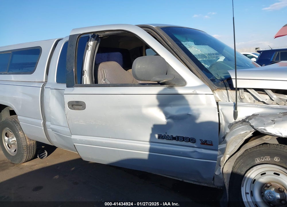 1998 DODGE RAM 1500 ST VIN: 1B7HC13Y1WJ115002