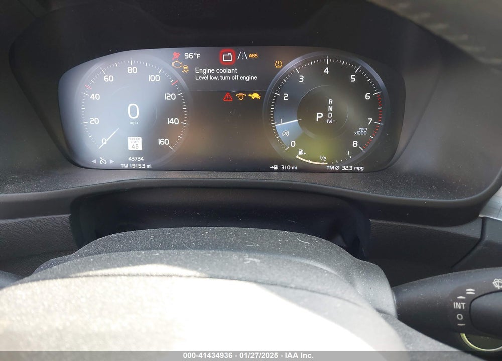 2021 VOLVO XC40 VIN: YV4AC2HK6M2425002