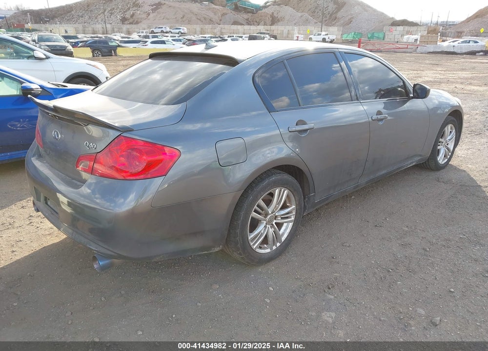 2015 INFINITI Q40 VIN: JN1CV6AR1FM522428