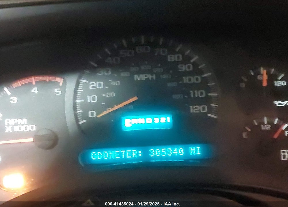 2004 CHEVROLET SILVERADO 3500 LS VIN: 1GCHK39284E265681