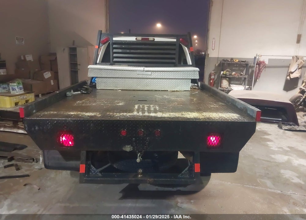 2004 CHEVROLET SILVERADO 3500 LS VIN: 1GCHK39284E265681