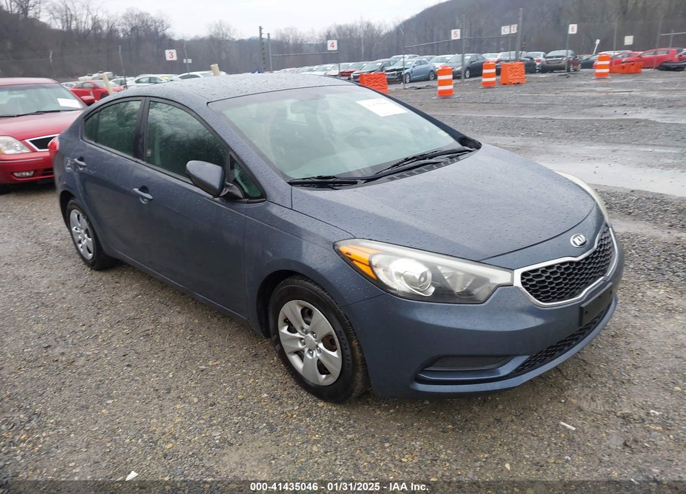 2016 KIA FORTE LX VIN: KNAFK4A67G5571154