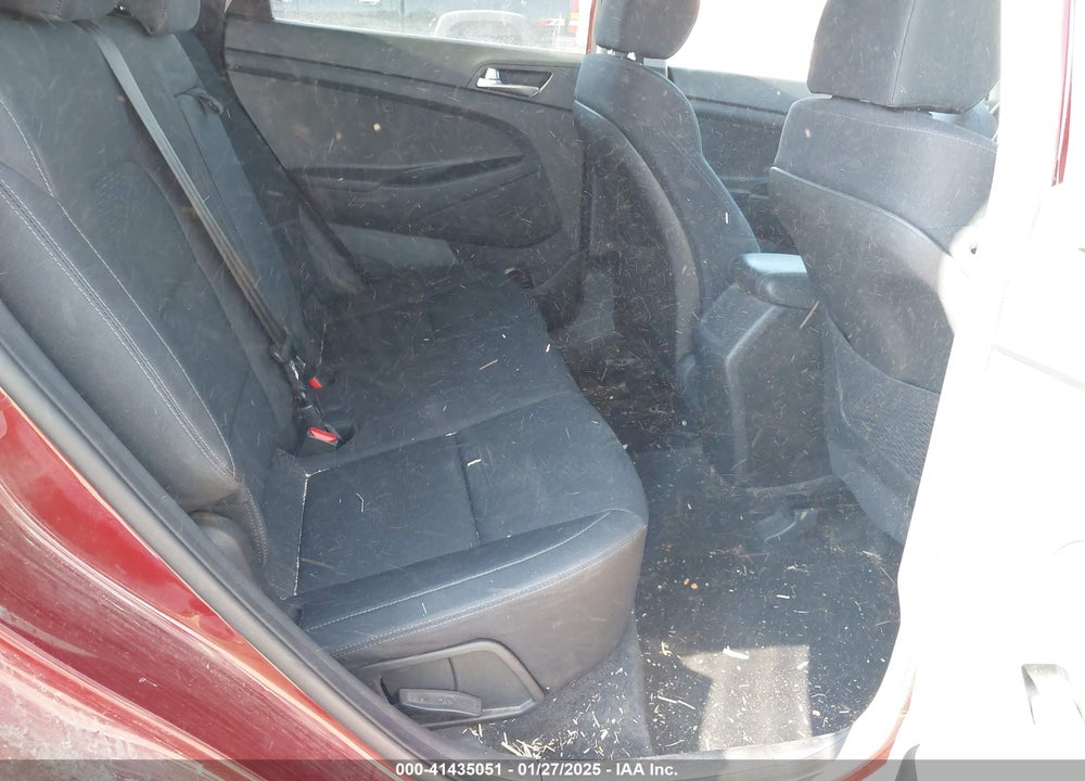 2019 HYUNDAI TUCSON SE VIN: KM8J23A44KU856751