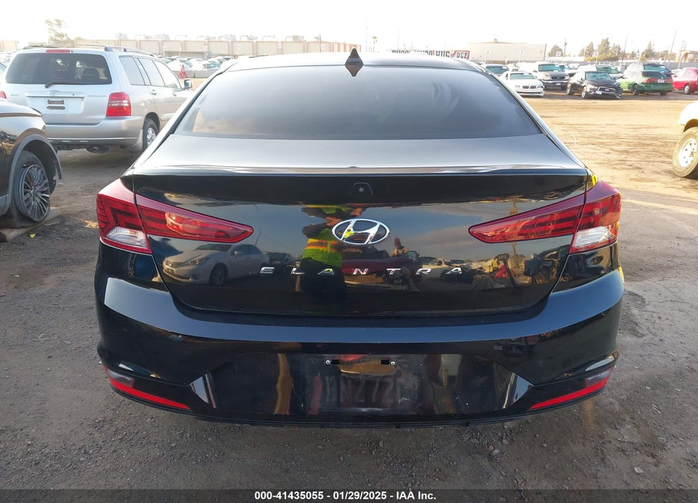 2020 HYUNDAI ELANTRA SEL VIN: KMHD84LF3LU987820