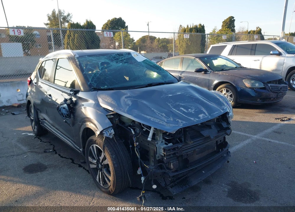 2019 NISSAN KICKS SR VIN: 3N1CP5CU8KL539317