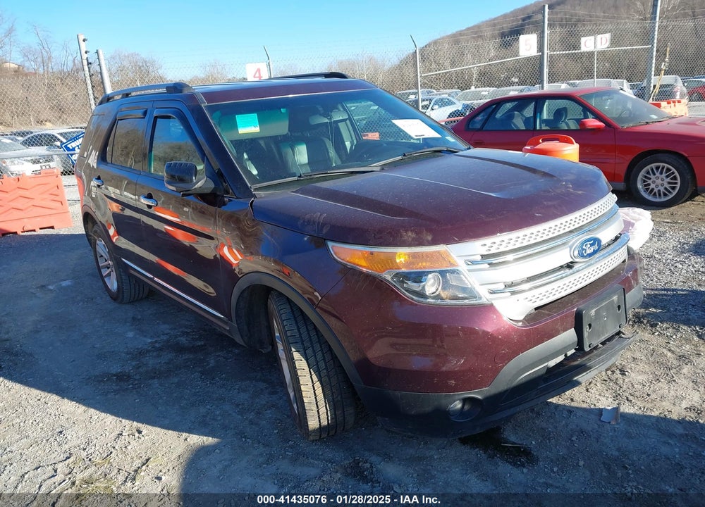2011 FORD EXPLORER XLT VIN: 1FMHK8D88BGA12527