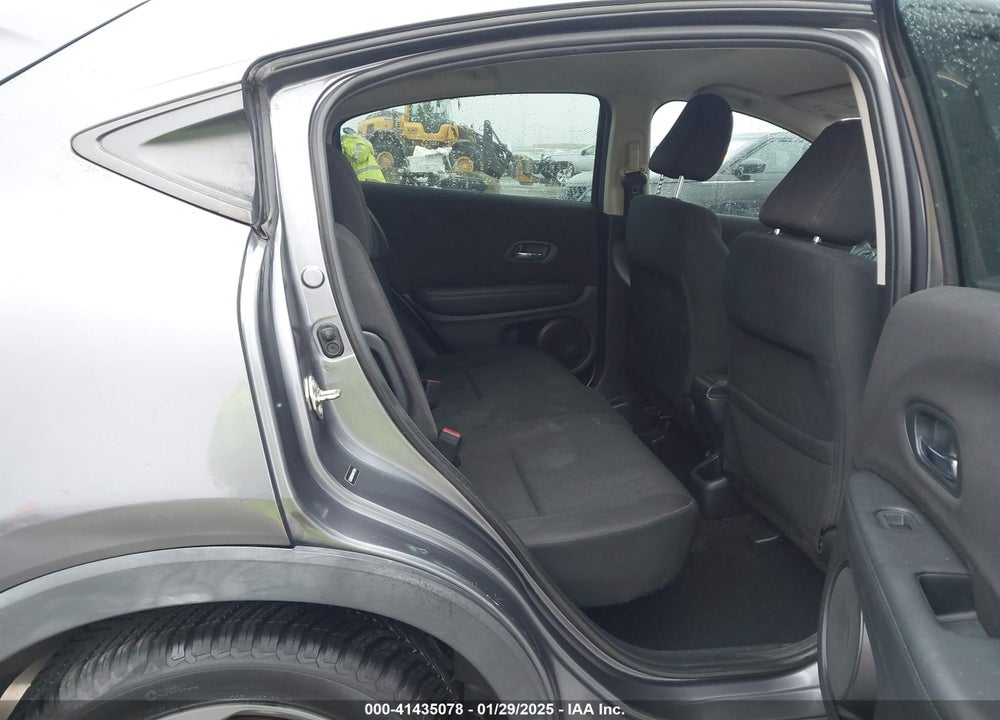 2017 HONDA HR-V LX VIN: 3CZRU5H31HM713161