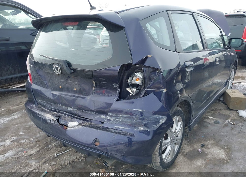 2010 HONDA FIT SPORT VIN: JHMGE8H44AC030770