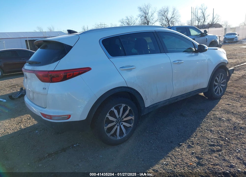 2017 KIA SPORTAGE VIN: KNDPNCAC9H7151206