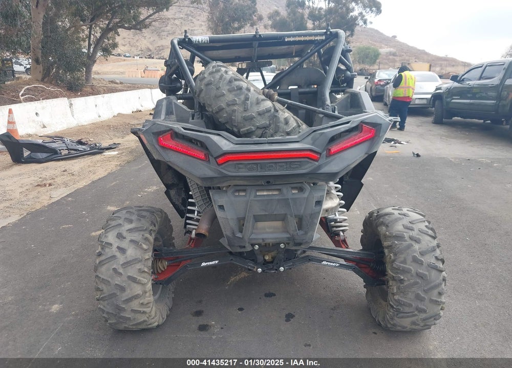 2019 POLARIS RZR XP 4 TURBO EPS VIN: 3NSVFE921KF580657
