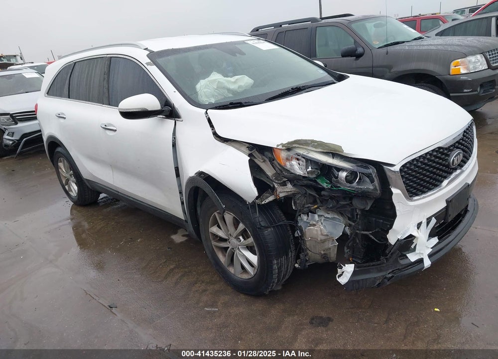2017 KIA SORENTO 2.4L LX VIN: 5XYPG4A37HG257883