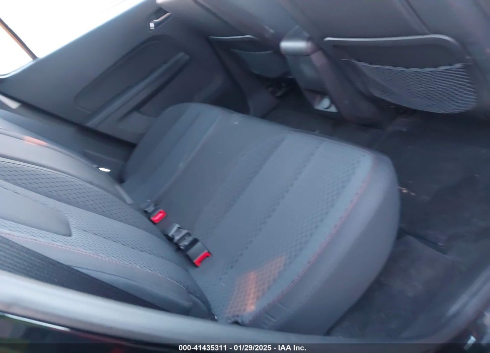 2013 CHEVROLET EQUINOX LS VIN: 2GNFLCEK5D6389123