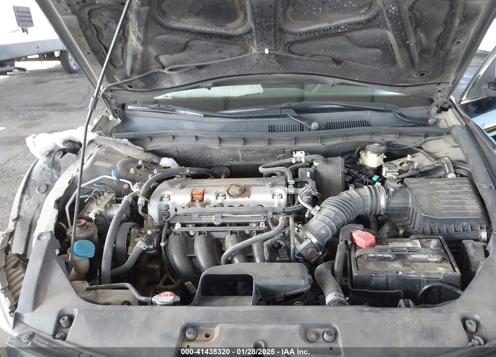 2012 HONDA ACCORD VIN: 1HGCS1B39CA007467
