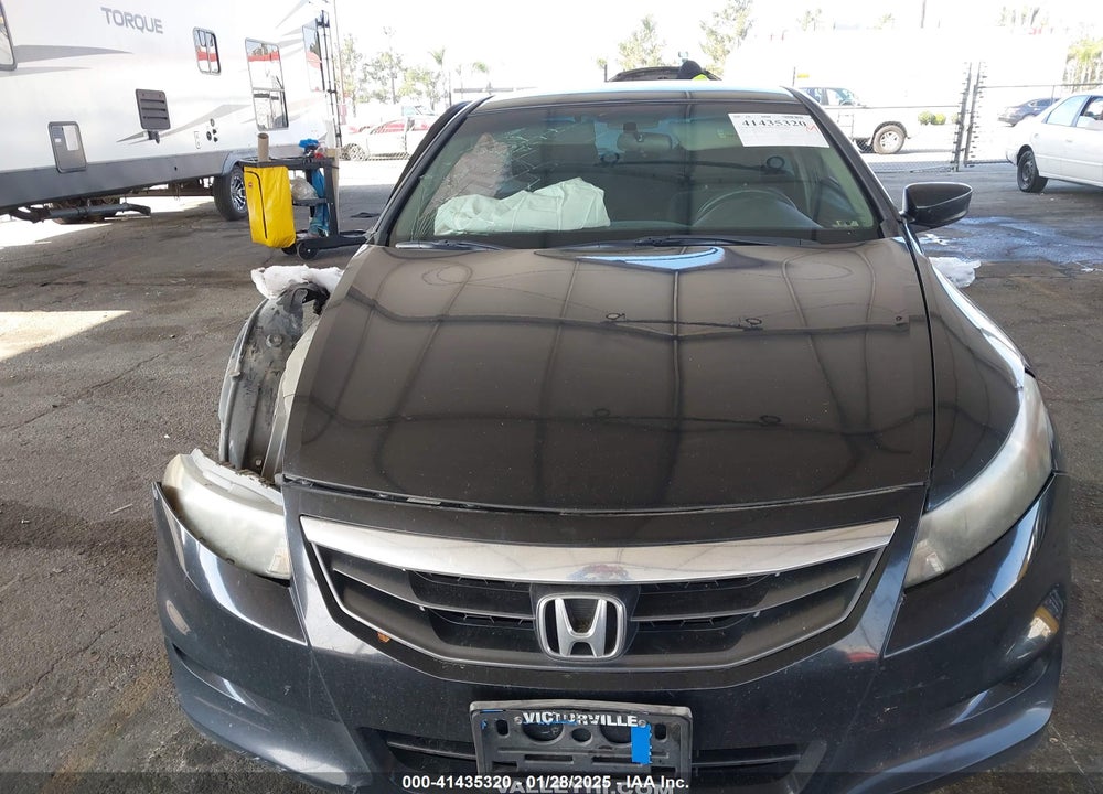 2012 HONDA ACCORD VIN: 1HGCS1B39CA007467