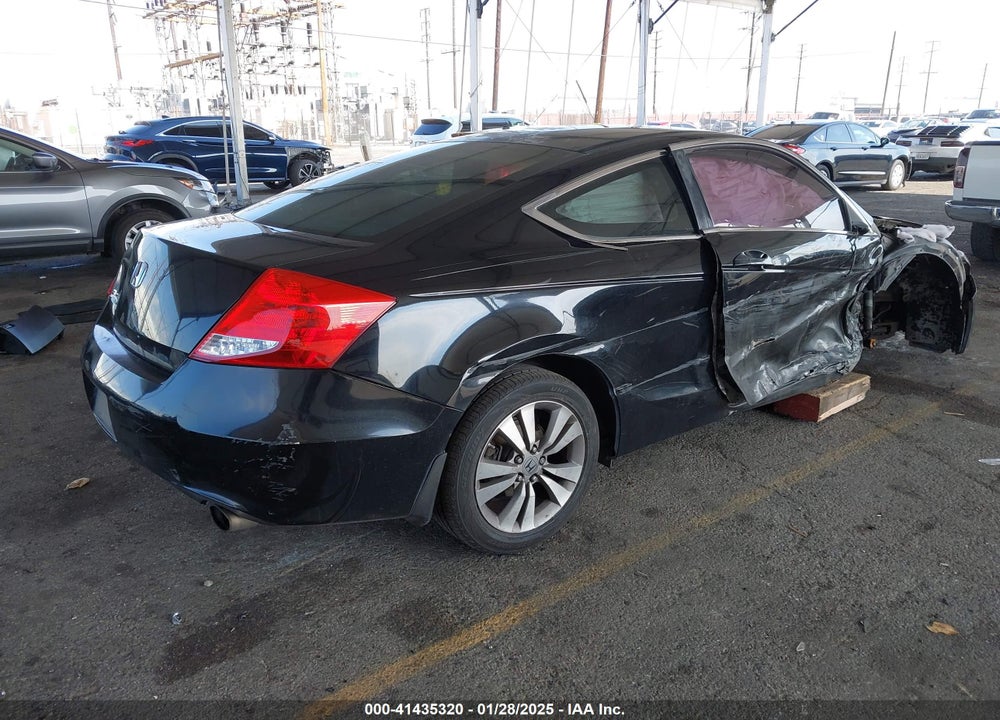 2012 HONDA ACCORD VIN: 1HGCS1B39CA007467